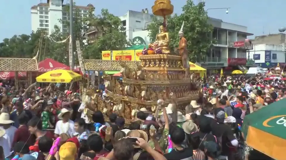 ประเมินสงกรานต์เชียงใหม่เงินสะพัดไม่ต่ำกว่า2พันล.