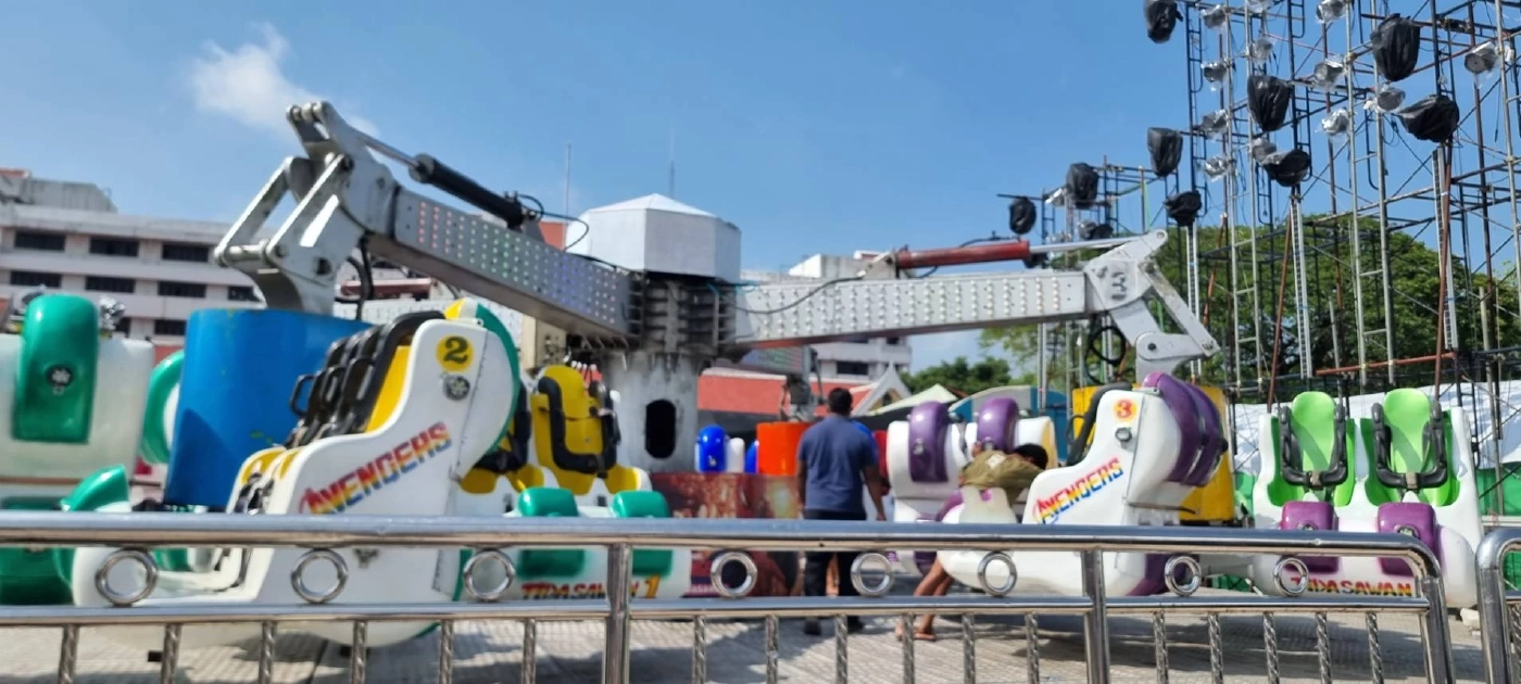 ผู้ว่าฯสั่งตรวจสอบเครื่องเล่นงานกาชาด หลังเกิดเหตุเกือบทำคนเล่นหล่นพื้น