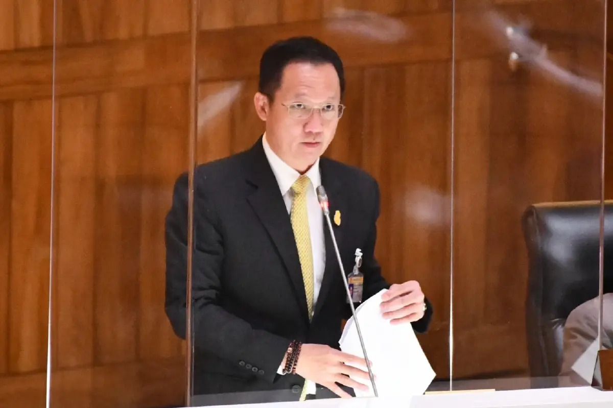 นายอัครเดช วงษ์พิทักษ์โรจน์ ส.ส.ราชบุรี พรรคประชาธิปัตย์ 