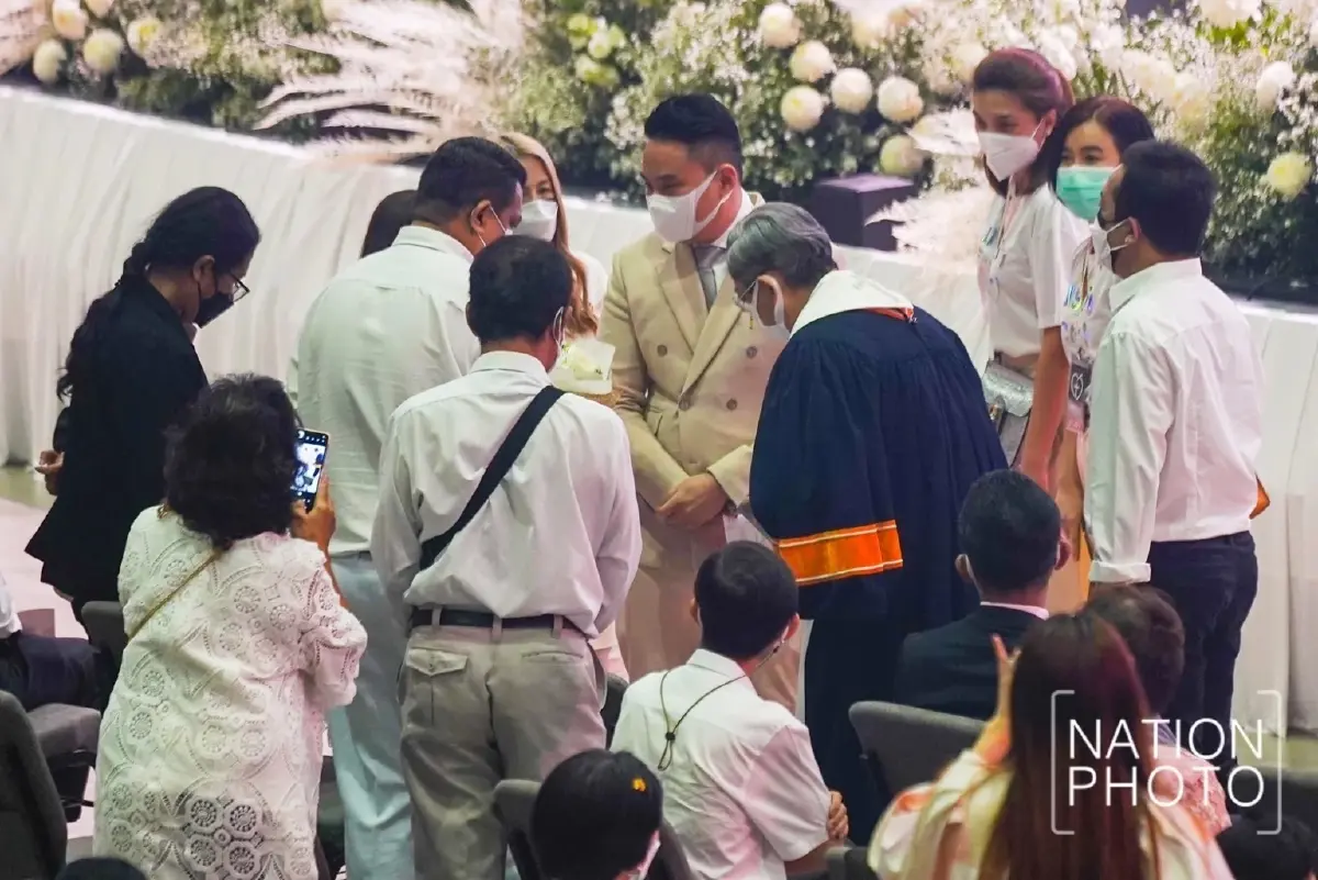 ชมประมวลภาพ พิธีไว้อาลัย "แตงโม นิดา" จัดขึ้นอย่างสวยงามและสมเกียรติ