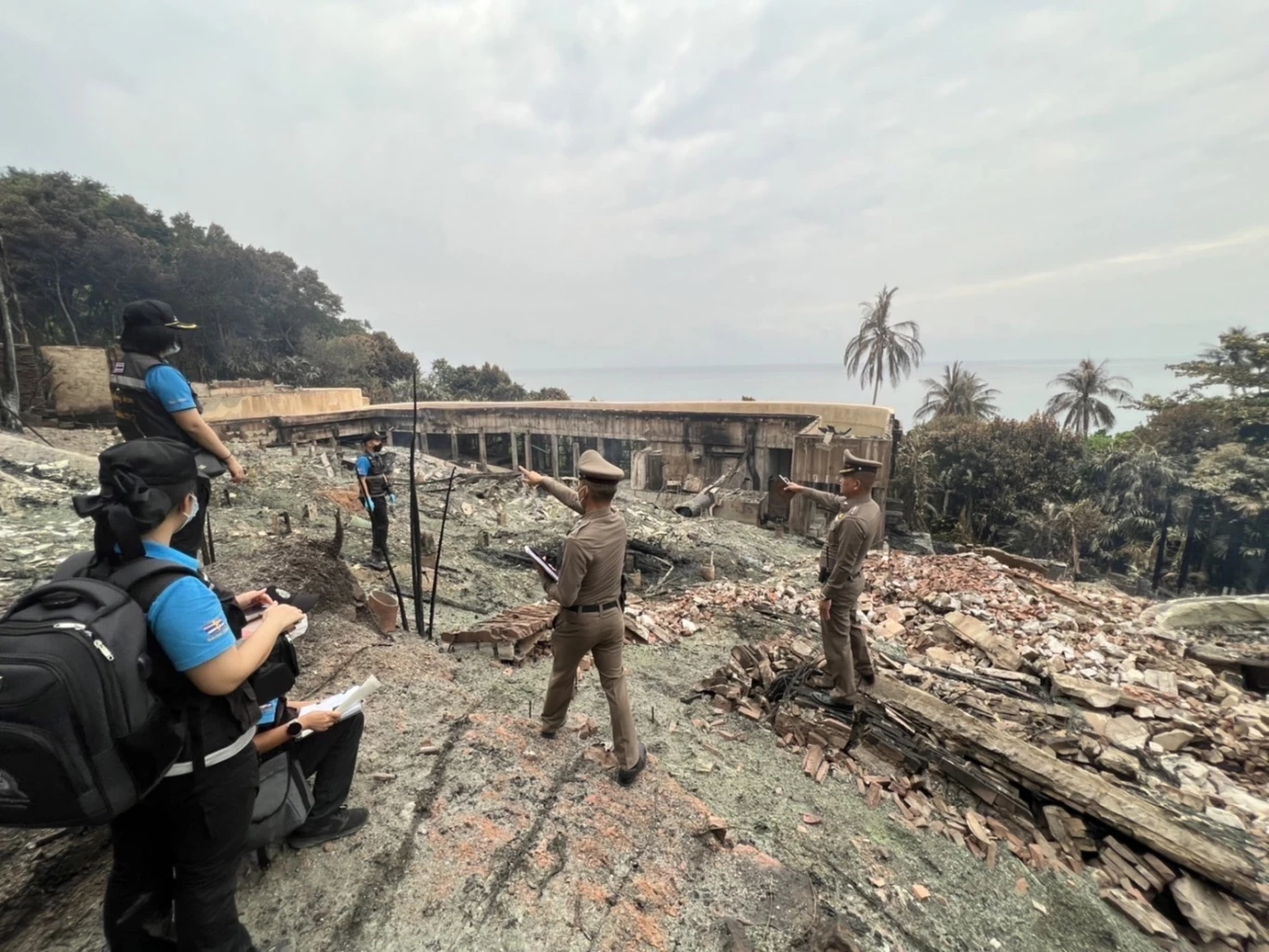 สภาพหลังไฟไหม้ วิลล่าหรู "Soneva Kiri"