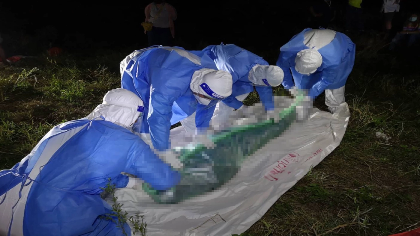 หนุ่มใหญ่ถูกควายที่เลี้ยงมากับมือขวิดตายกลางทุ่งนา