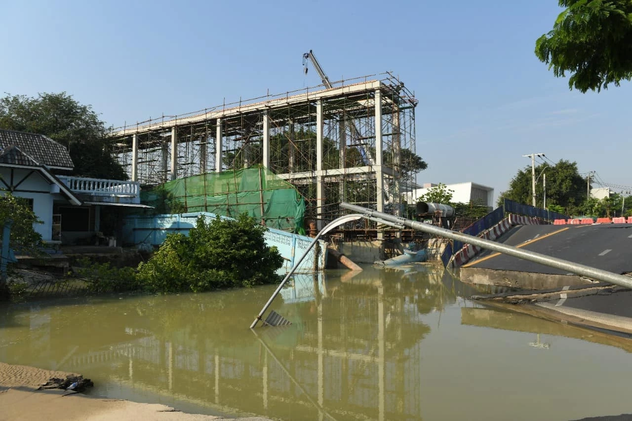 เร่งแก้ปัญหาสะพานข้ามคลองเคล็ดทรุดตัว บรรเทาความเดือดร้อนประชาชน