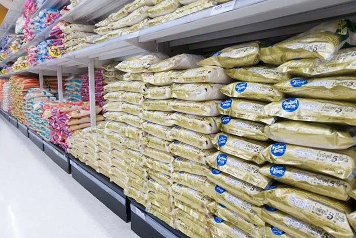 เงินเข้าวันนี้ "บัตรสวัสดิการแห่งรัฐ" กดเป็นเงินสดได้ไหม