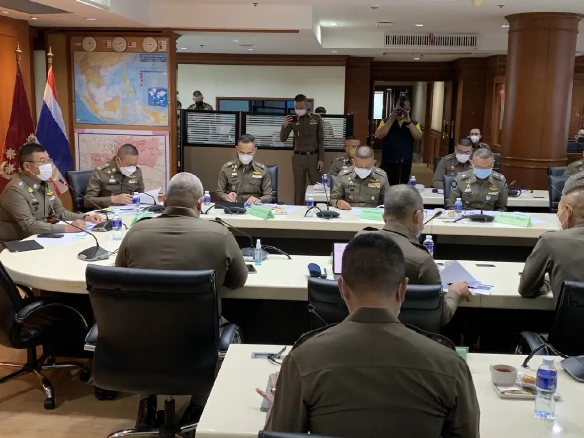 ตำรวจเตรียม 8 หมื่นนาย รับมือ 6.7 ล้านคันสัญจร “สงกรานต์ปี 65 ”