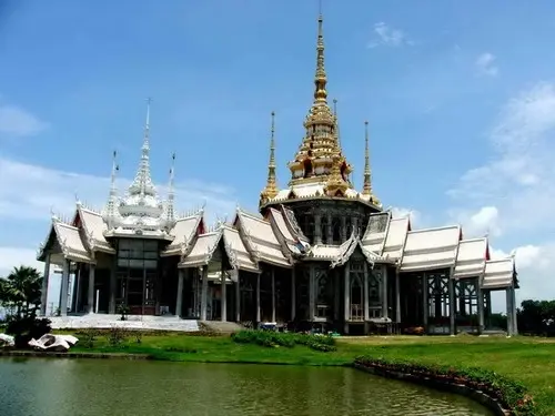 เตรียมนำร่าง “สรพงศ์ ชาตรี”  กลับโคราชบำเพ็ญกุศล 100 วัน