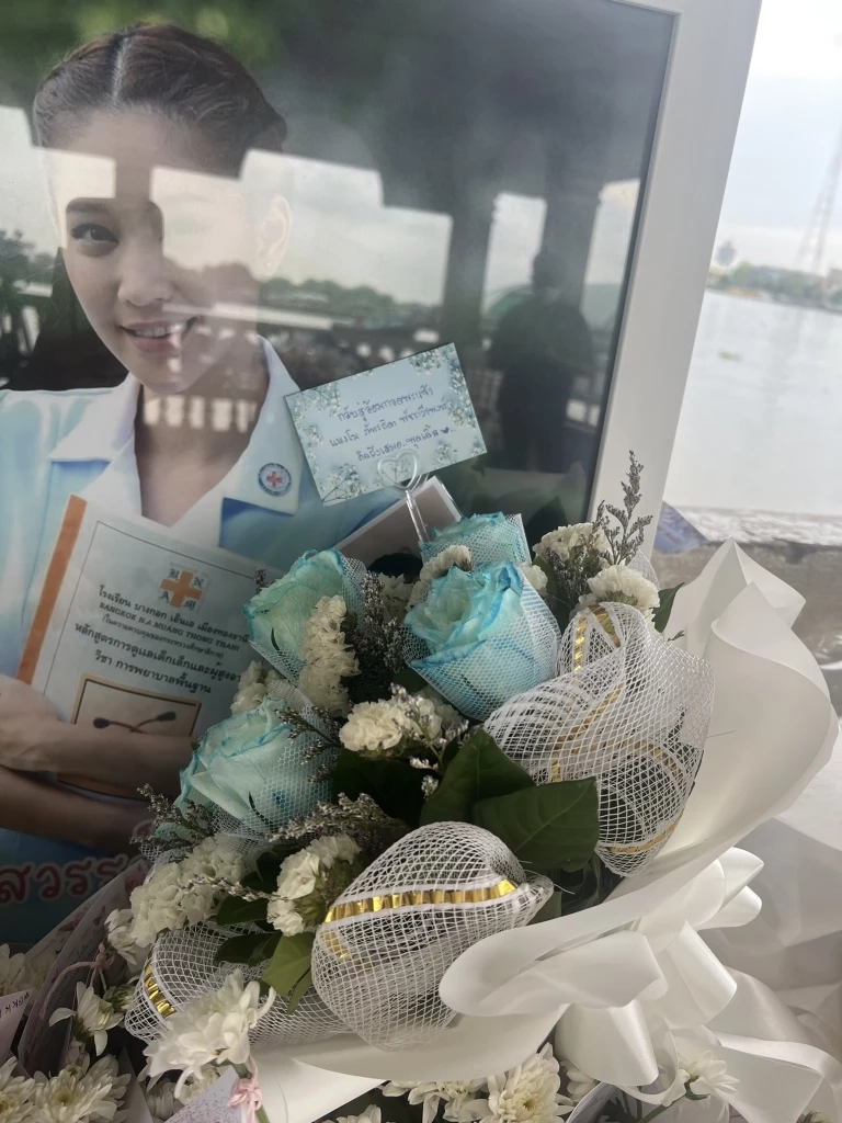 “แอนนา-พุดเดิ้ล” ไว้อาลัย 1 เดือน “แตงโม” เสียชีวิต ย้ำยังรักและคิดถึงเสมอ