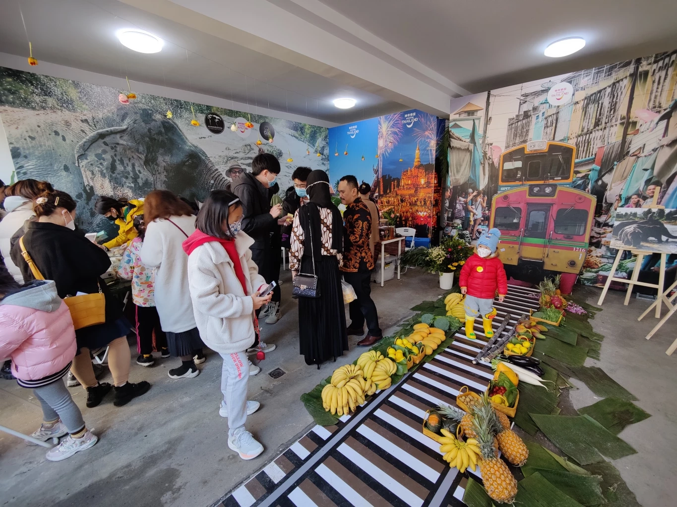 สถานทูตไทยในปักกิ่งจัดงานใหญ่ให้คนจีนหายคิดถึงเมืองไทย