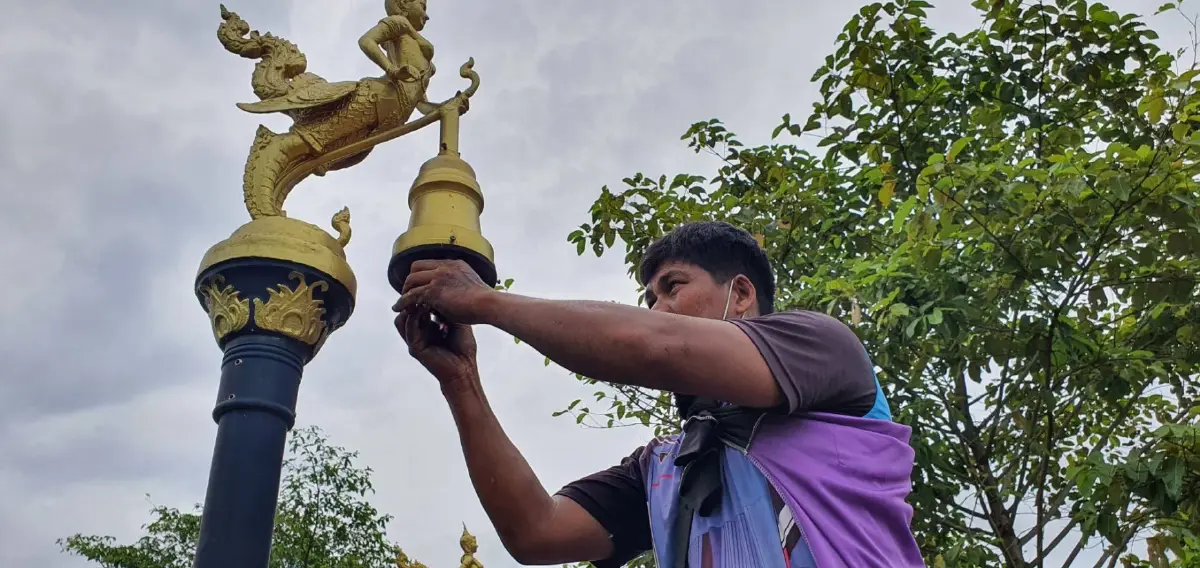 สุดทึ่ง "เสาไฟกินรี" คลองพระสทึง เปิดปุ๊บ ไฟตกปั๊บ ชาวบ้านบ่นอุบ เสียดาย10ล.