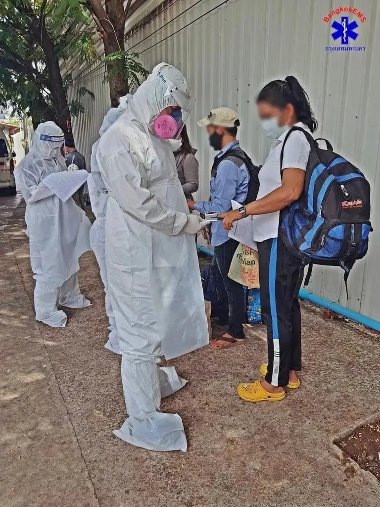 UCEP Plus รักษาผู้ป่วยโควิด ฟรีทุกโรงพยาบาล เพิ่มจุดการให้บริการ "เจอ แจก จบ"