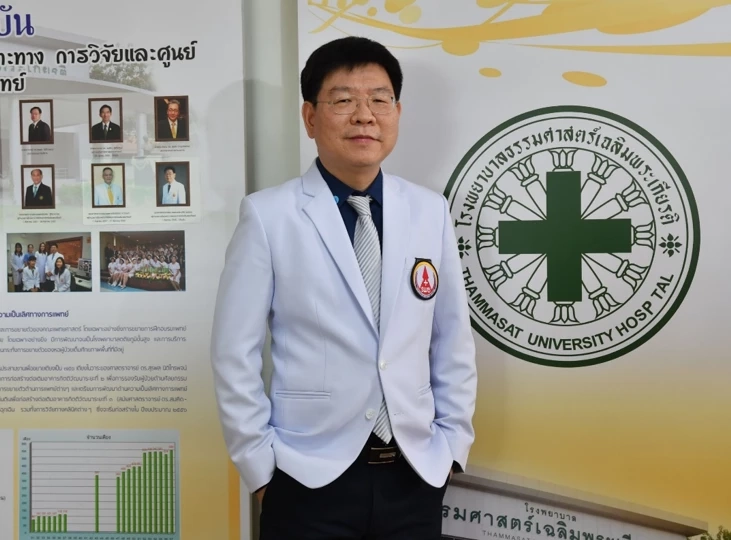 ผอ.รพ.ธรรมศาตร์ฯ แจงปมเปลี่ยนที่ชันสูตร "แตงโม นิดา" ยัน มีนิติเวชพร้อมผ่า