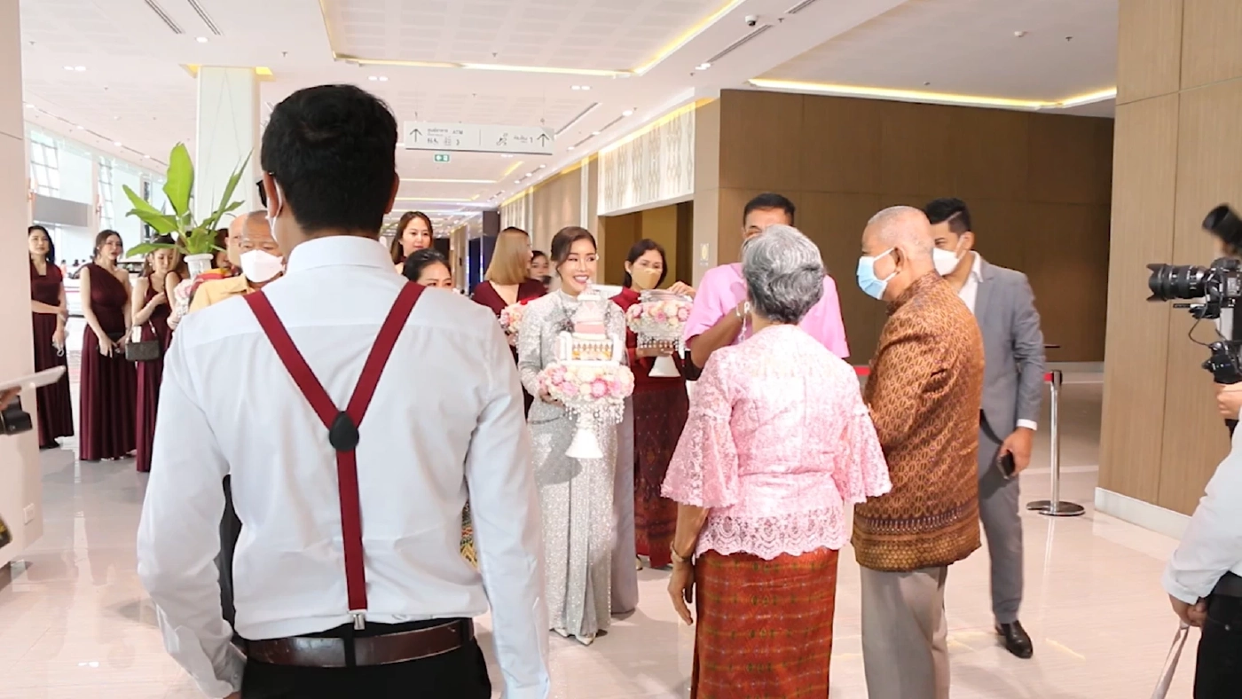 เจ้าสาว2022หอบสินสอดกว่า12ล้านแห่ขันหมากขอหนุ่มแต่งงาน