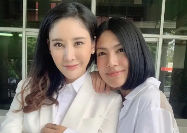 “แม่แตงโม” พบตร. นำกรมธรรม์อุบัติเหตุ 1 ล้านบาท ให้ “ลูกกระติก”