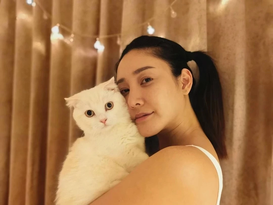 "ต๊ะ นารากร" โพสต์ กรณีแม่แตงโมลั่น ปมเรื่องแมว อาจมีอะไรมากกว่าที่เป็นข่าว