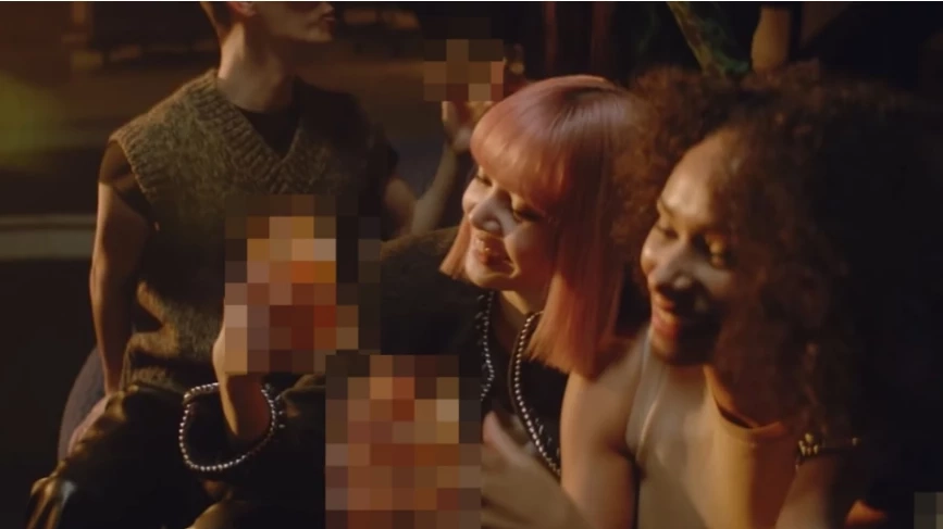 "ลิซ่า ลลิษา มโนบาล" หรือ "ลิซ่า BLACKPINK"