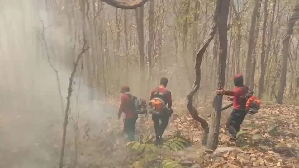 เหยี่ยวไฟ135นายพร้อมรับมือไฟป่าเชียงใหม่