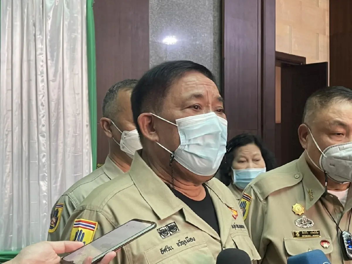 "ผู้ว่าฯอัศวิน" ลั่น ยังไม่เตรียมตัวเลือกตั้ง ยังเป็นผู้ว่าฯอยู่