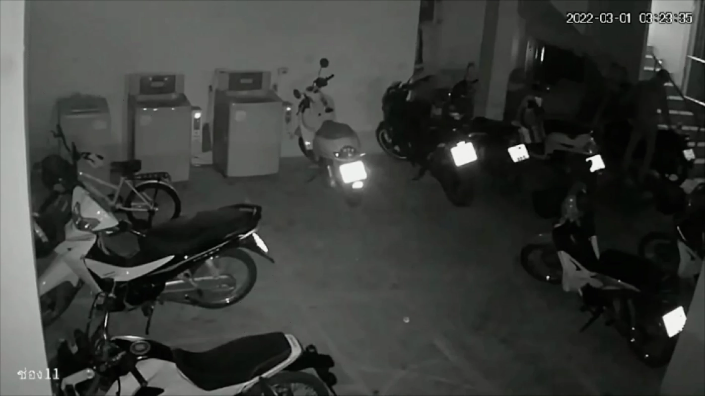 อีก 3 วันจะเรียนจบแล้ว กลับถูกขโมยรถ จยย.ต้องยืมพี่ขับไปฝึกงานให้จบ