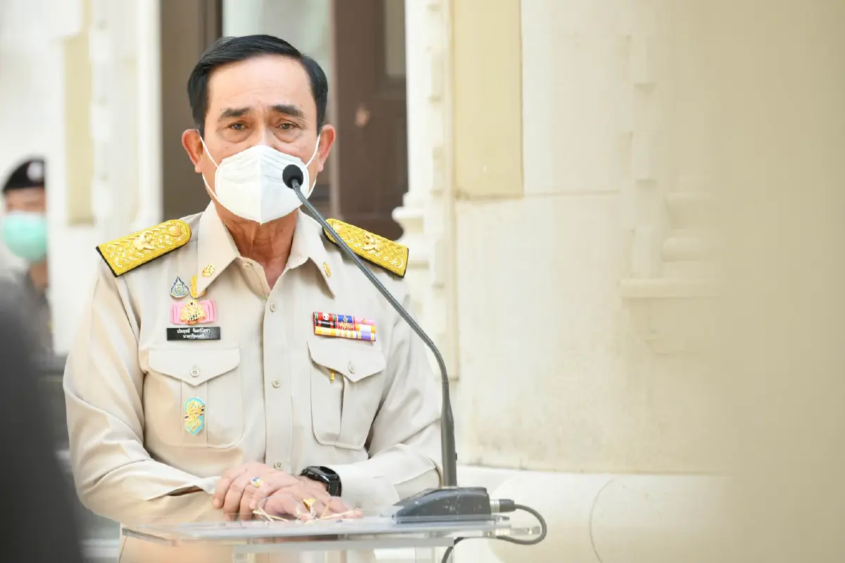 "บิ๊กตู่"แนะประชาชนใช้สติเลือกคนทำงานได้จริง นั่งผู้ว่าฯกทม.