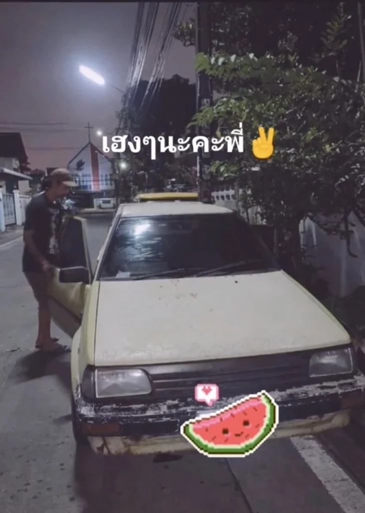 เปิดภาพ “เบิร์ด” แฟนแตงโม ไปรับรถเตรียมกลับไปขายน้ำส้มอีกครั้ง