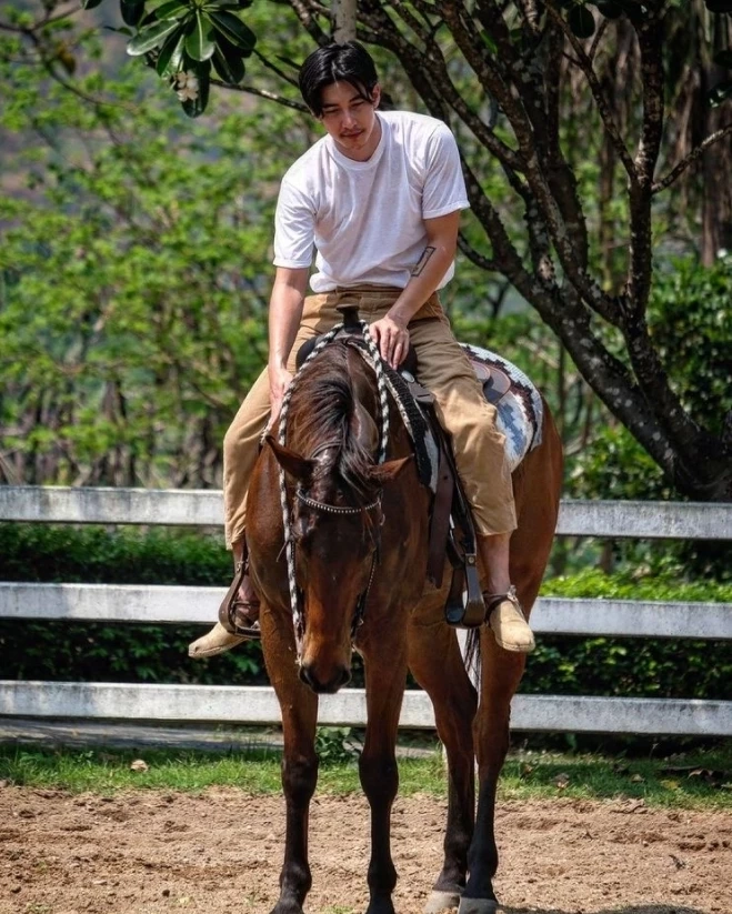 “โตโน่” เคลื่อนไหวแล้ว หลัง “ณิชา”  โพสต์ข้อความ “respect” โยงสื่อถึงแตงโม