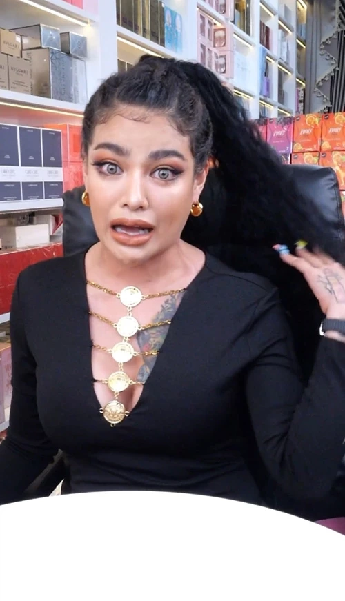 ทัวร์ลง! "พิมรี่พาย" เล่นมุกเป็น "เมียปูติน" หวังกระตุ้นยอดขาย