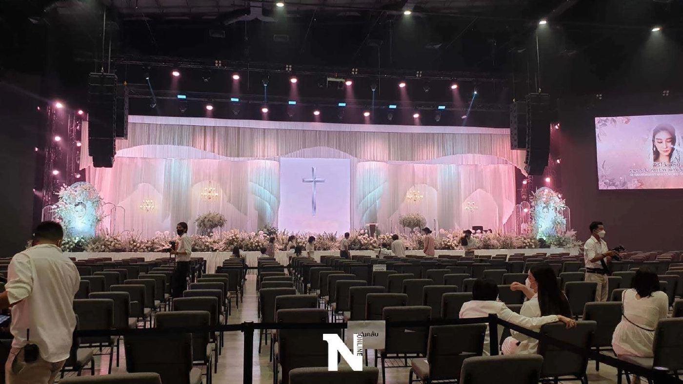 ประมวลภาพงานไว้อาลัย “แตงโม นิดา” คนบันเทิงแน่น "ปอ-โรเบิร์ต-จ๊อบ" มาด้วย