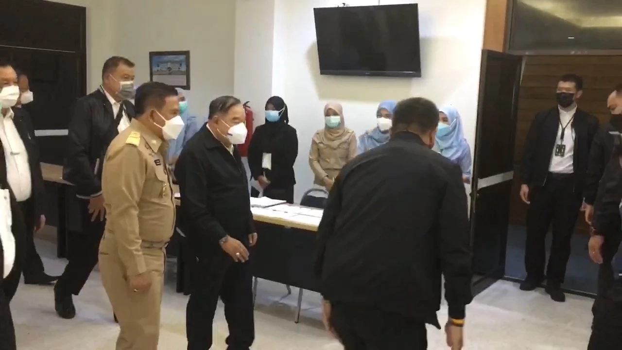 บิ๊กป้อมลุยนราธิวาส