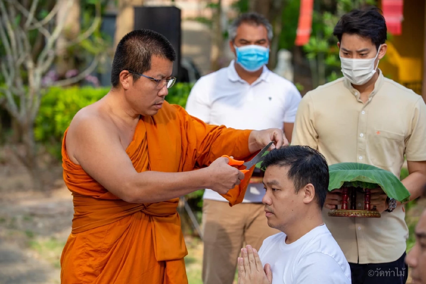 “พระอุเทน”บวชโยคีพราหมณ์ให้ ปอ และโรเบิร์ต 2 ผู้ต้องหา คดีการเสียชีวิตของแตงโม