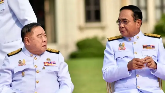 “บิ๊กป้อม” ลั่น นายกฯอยู่กับผมนี่แหล่ะ หลังมีประเด็นโยงรับตำแหน่งใหญ่