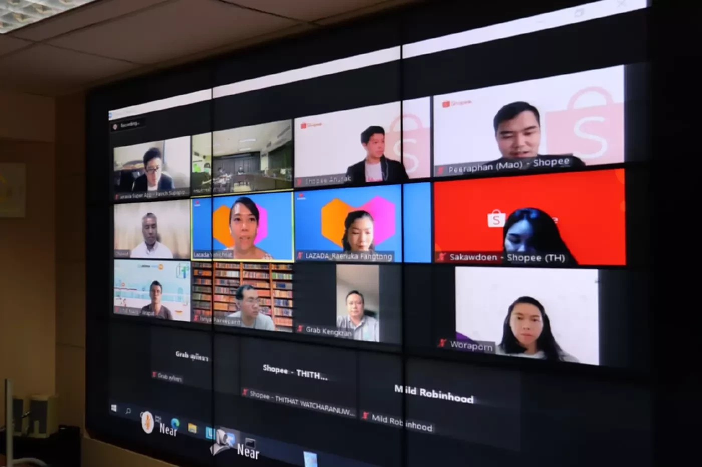 พาณิชย์ระบุ แพลตฟอร์มออนไลน์ขายสินค้า-อาหาร ตรึงราคาค่าส่ง ช่วยค่าครองชีพ