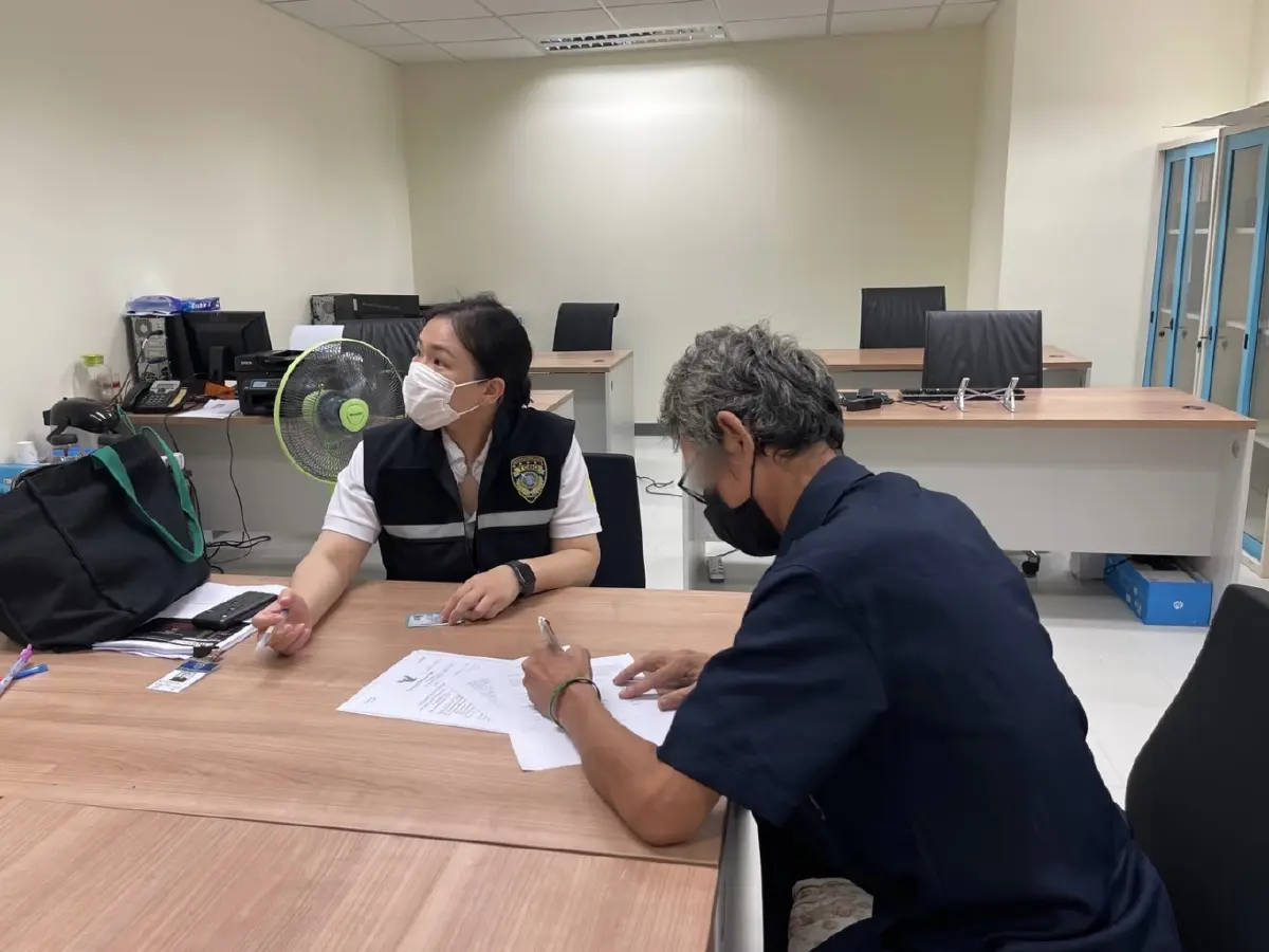 รวบหนุ่มใหญ่เปิดบัญชีม้า ลวงเหยื่อไม่กี่ชั่วโมงโอนไป2 แสน