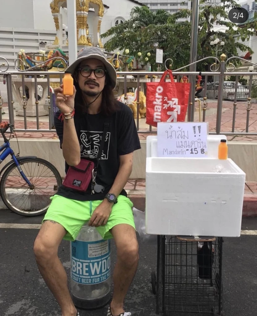 เปิดภาพ “เบิร์ด” แฟนแตงโม ไปรับรถเตรียมกลับไปขายน้ำส้มอีกครั้ง