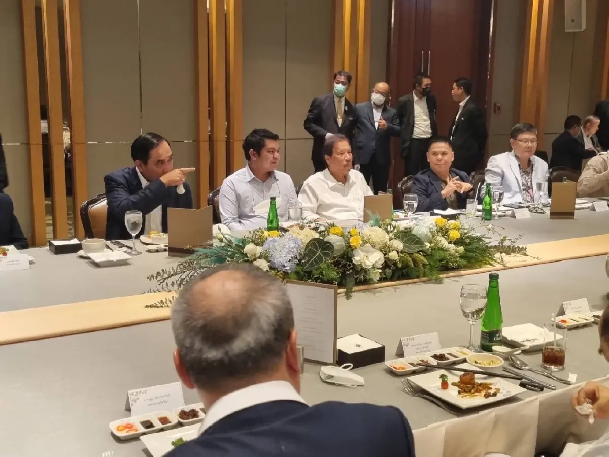 พีระวิทย์  เผยมื้อค่ำพรรคร่วมรัฐบาล พร้อมเปิดโพยใครเป็นใครค้ำเก้าอี้นายกฯ