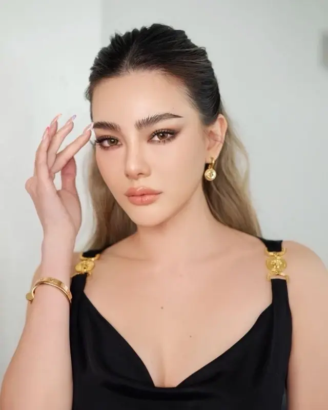 "ดิว อริสรา"