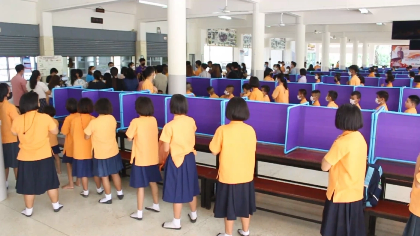 โรงเรียนโสตศึกษาอุดรร้องเพลงภาษามืออาลัยแตงโมเคยร่วมแสดงหนังสั้น