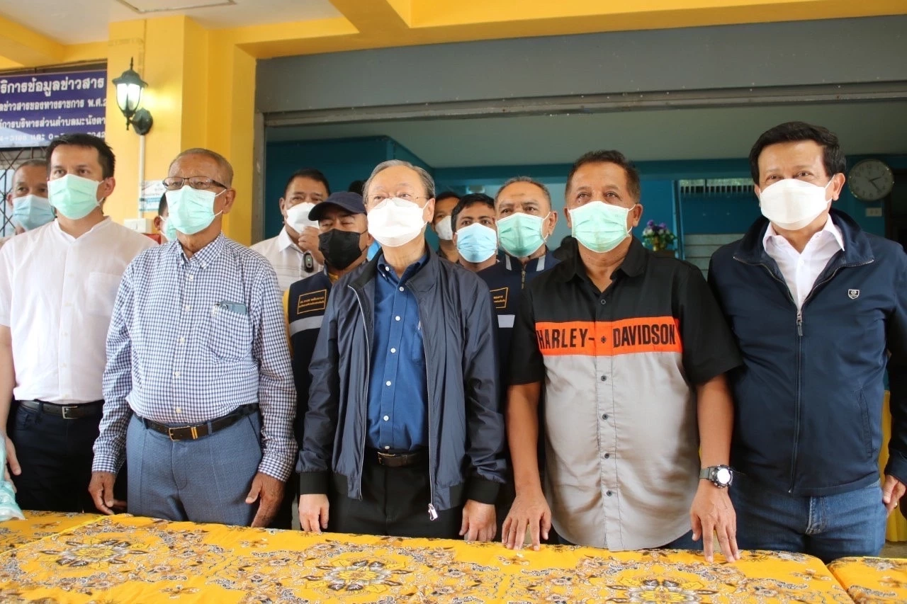 "สนธิรัตน์"ปัดลงนราธิวาสพบตระกูล"ยาวอหะซัน"มีนัยการเมือง