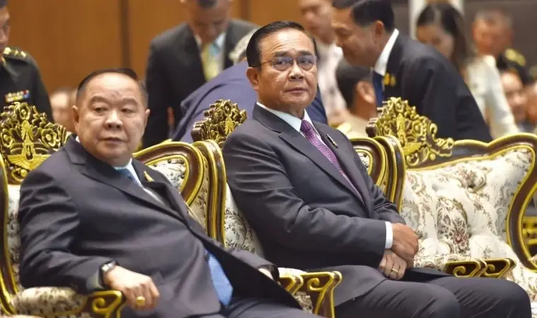 “บิ๊กป้อม” ลั่น นายกฯอยู่กับผมนี่แหล่ะ หลังมีประเด็นโยงรับตำแหน่งใหญ่