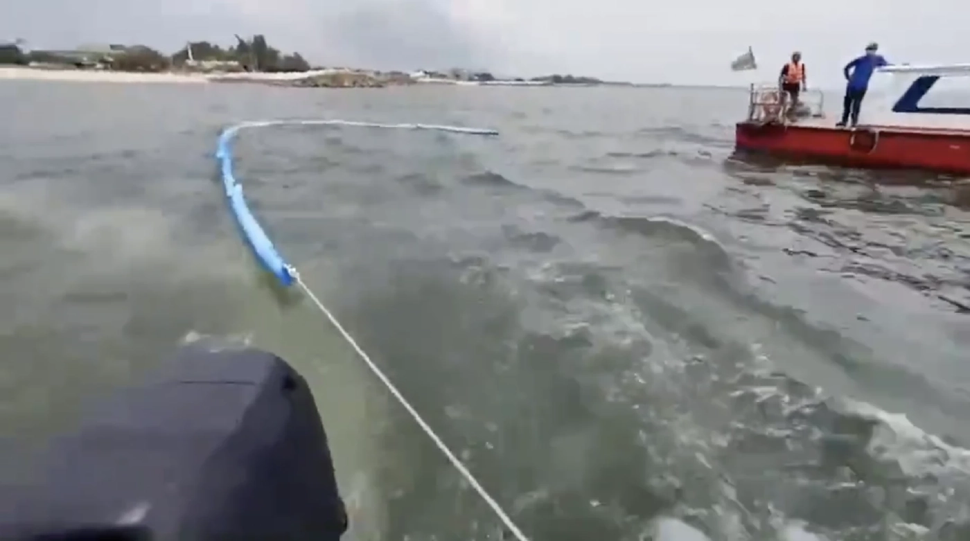 เจ้าท่าแจ้งความหา “คนปล่อยน้ำมันลงทะเล”