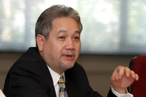 เกียรติ สิทธีอมร