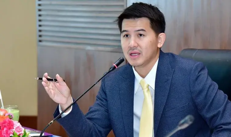 "อธิรัฐ" สั่งตรวจสอบเรืออัมภา 8 บึ้มกลางเจ้าพระยา ล่าสุดยังไม่พบน้ำมันรั่ว