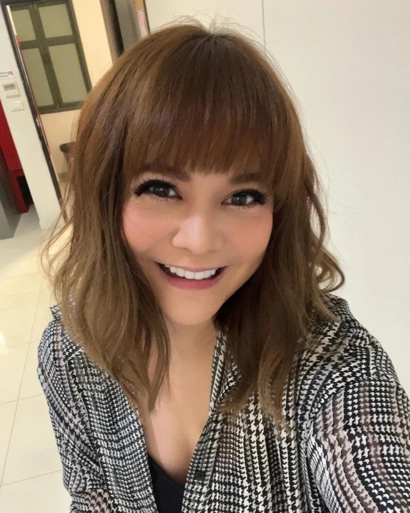 4 สาวหัวใจสุดแกร่ง เคยป่วยเป็นมะเร็ง ต่อสู้จนเอาชนะโรคร้ายได้