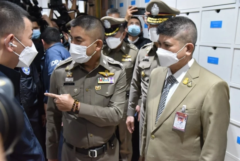 ทำความรู้จัก “เลิศศักดิ์  พัฒนชัยกุล”  ส.ส.เพื่อไทย หลังถูกโยง “มังกรฟ้า”