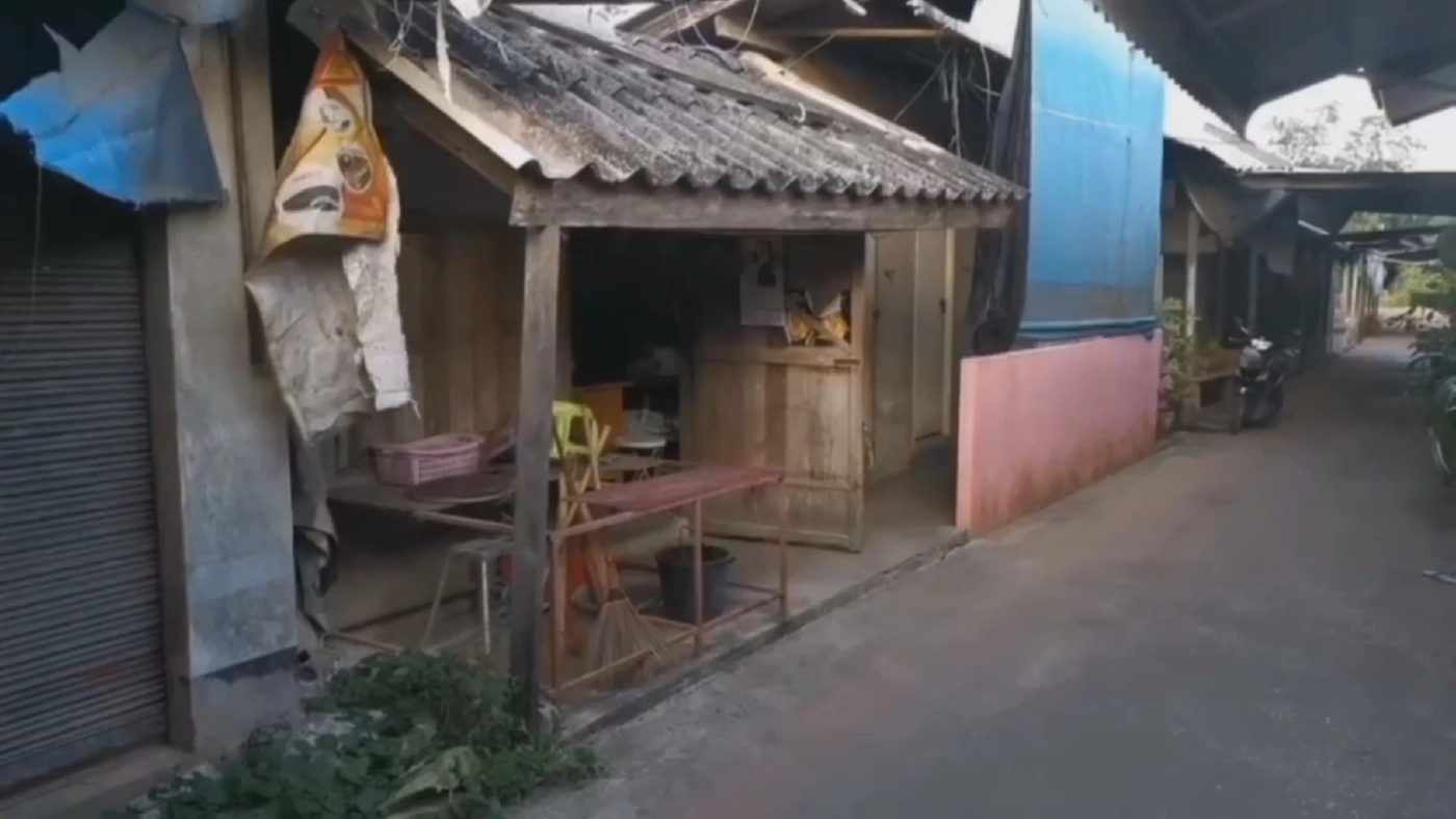 หนุ่มหัวร้อนฟันหัวลุง 57 ปีสาหัส เหตุถูกห้ามไม่ให้จอดรถจยย.