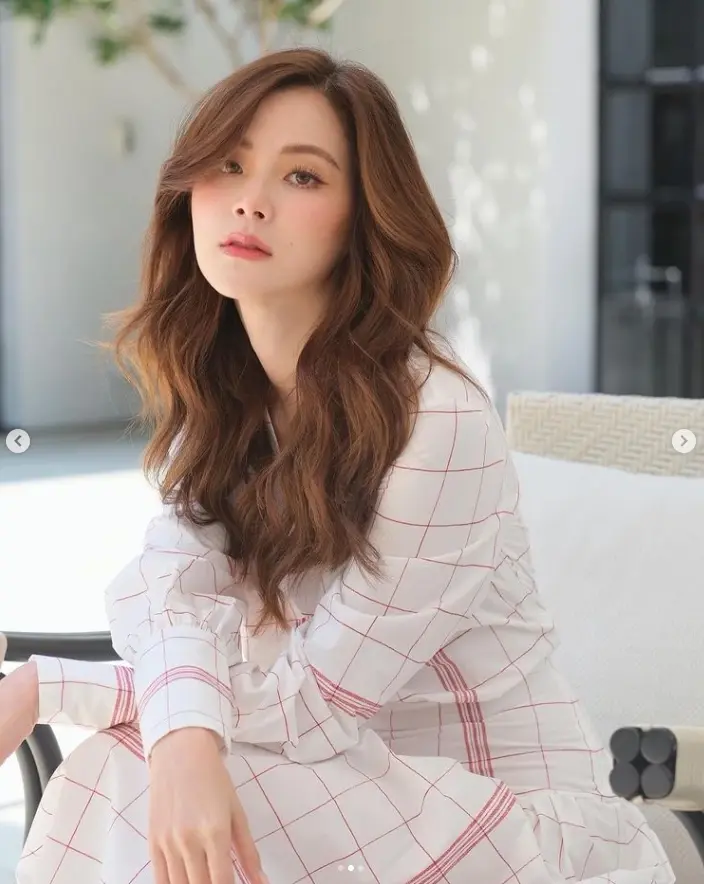 สุดปัง “ใบเฟิร์น” โดนใจนสด.ปรมาจารย์ลัทธิมาร  ถึงขั้นโพสต์ถามคนนี้คือใคร?
