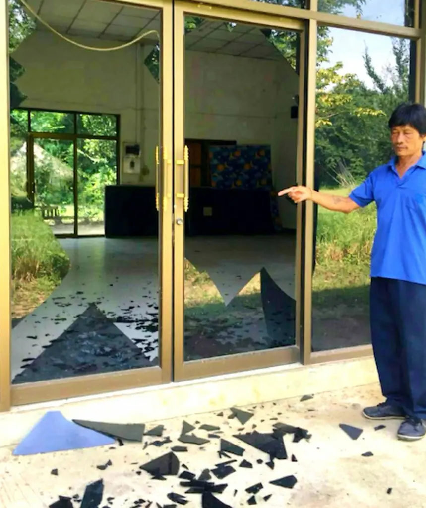 ชาวบ้าน 3 ตำบล จ.เพชรบุรี ร่วมทำประชาคมลงมติถอนคลังระเบิด หวั่นเกิดเหตุซ้ำ