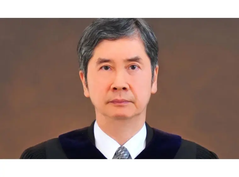 นายชาญชัย แสวงศักดิ์ ประธานศาลปกครองสูงสุด คนปัจจุบัน