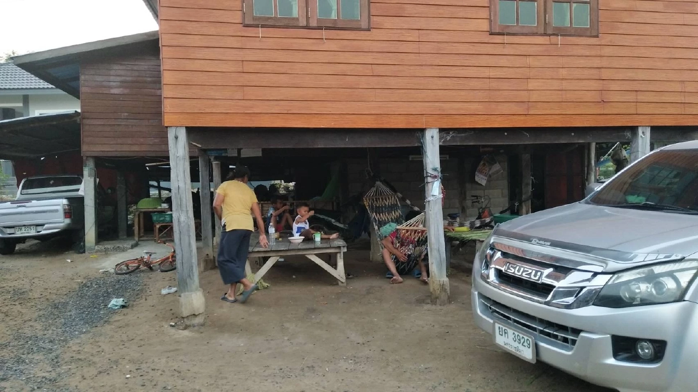 สาวโคราชในยูเครนดีใจ เดินทางถึงไทยแล้ว