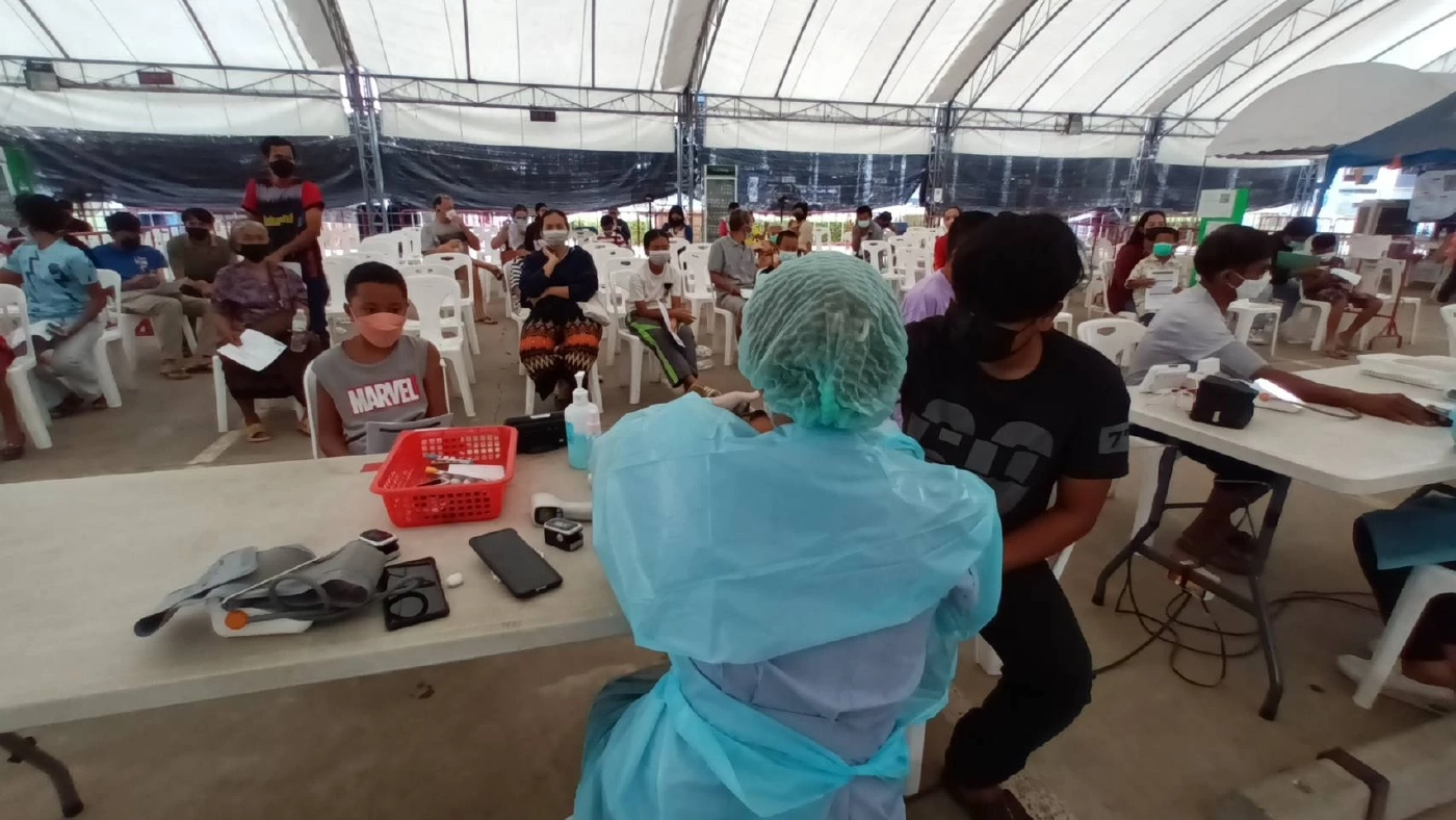 เร่งฉีดวัคซีนผู้สูงอายุ-กลุ่มเสี่ยงป้องกันโควิดรับสงกรานต์