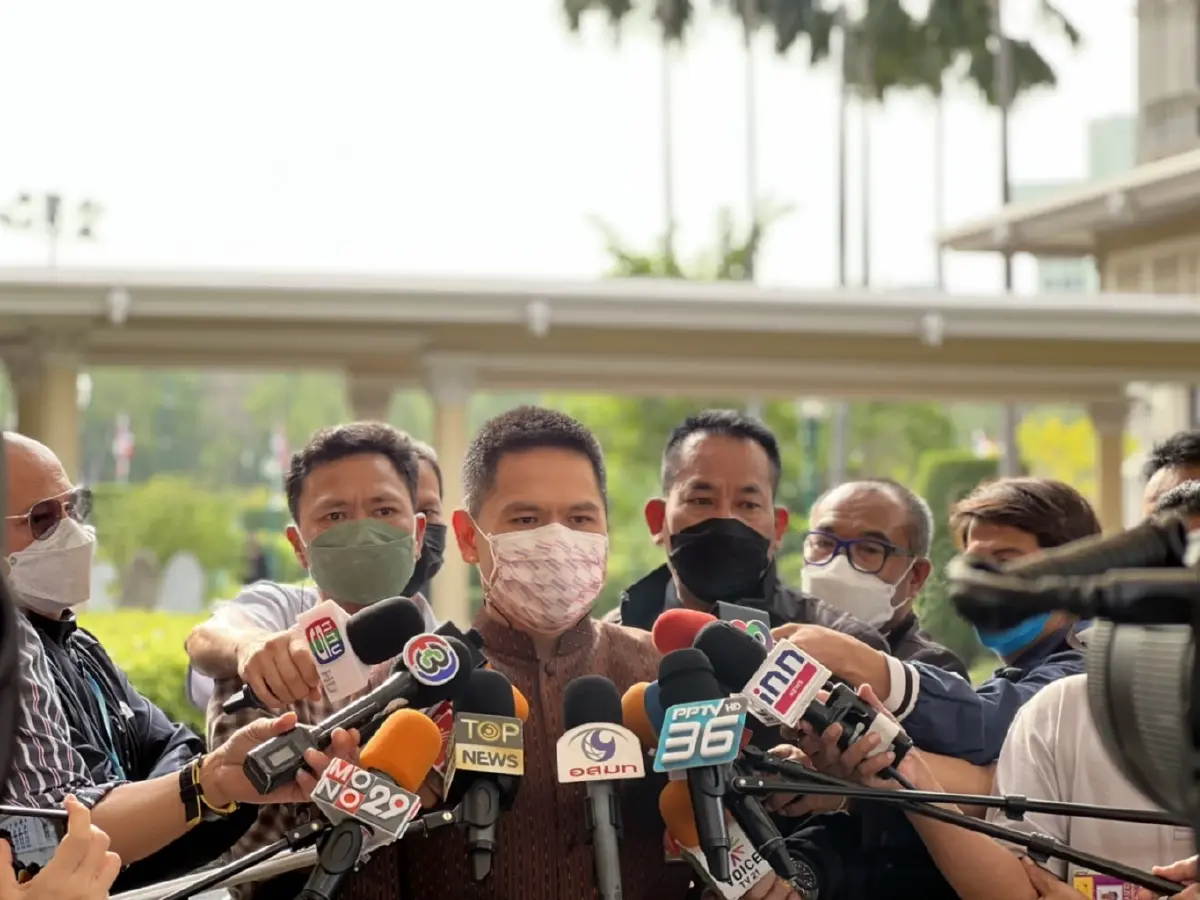 "วราวุธ"ย้ำปาร์ตี้พรรคร่วมรบ.ไร้นัยยุบสภา-เช็กเสียงสู้ซักฟอก